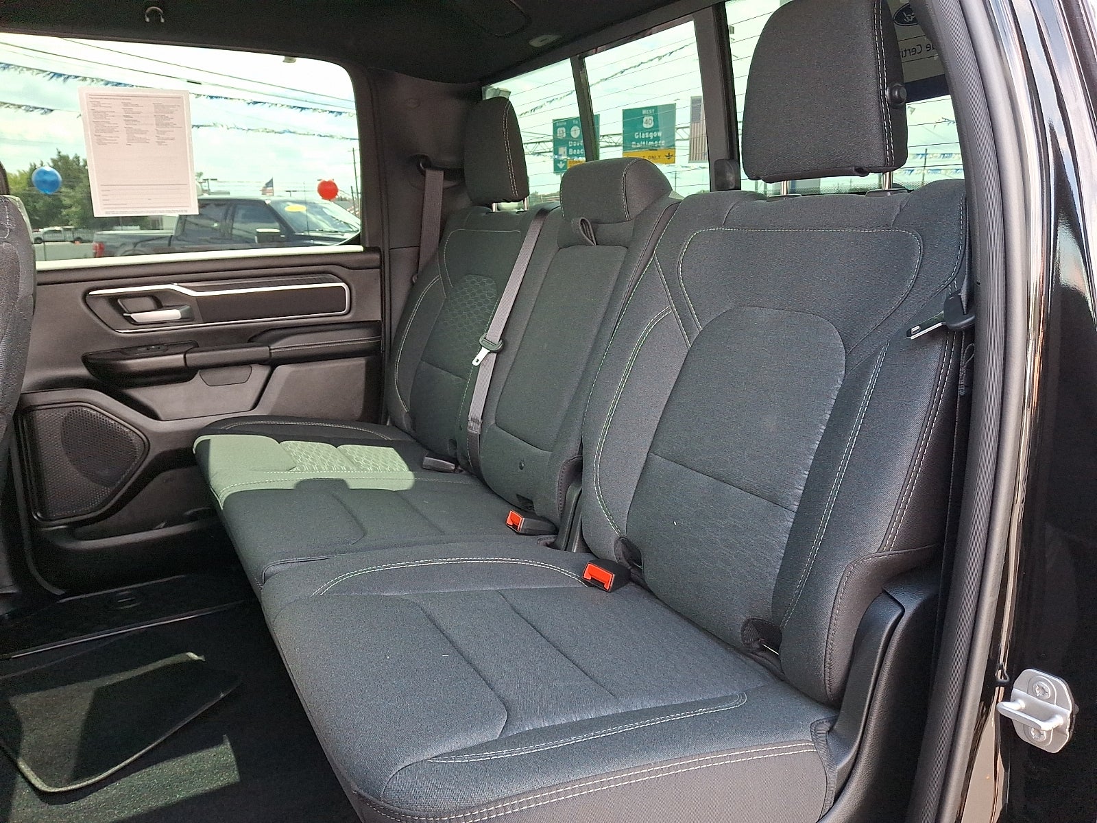 2025 RAM 1500 Lone Star Crew Cab 4x4 5'7" Box
