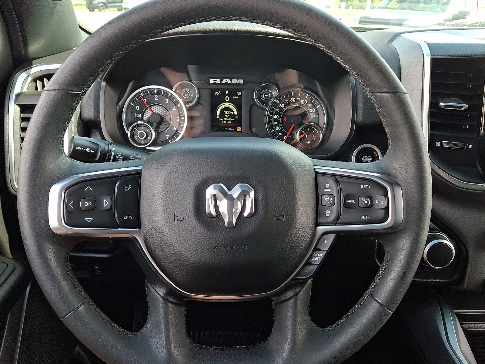 2025 RAM 1500 Lone Star Crew Cab 4x4 5'7" Box