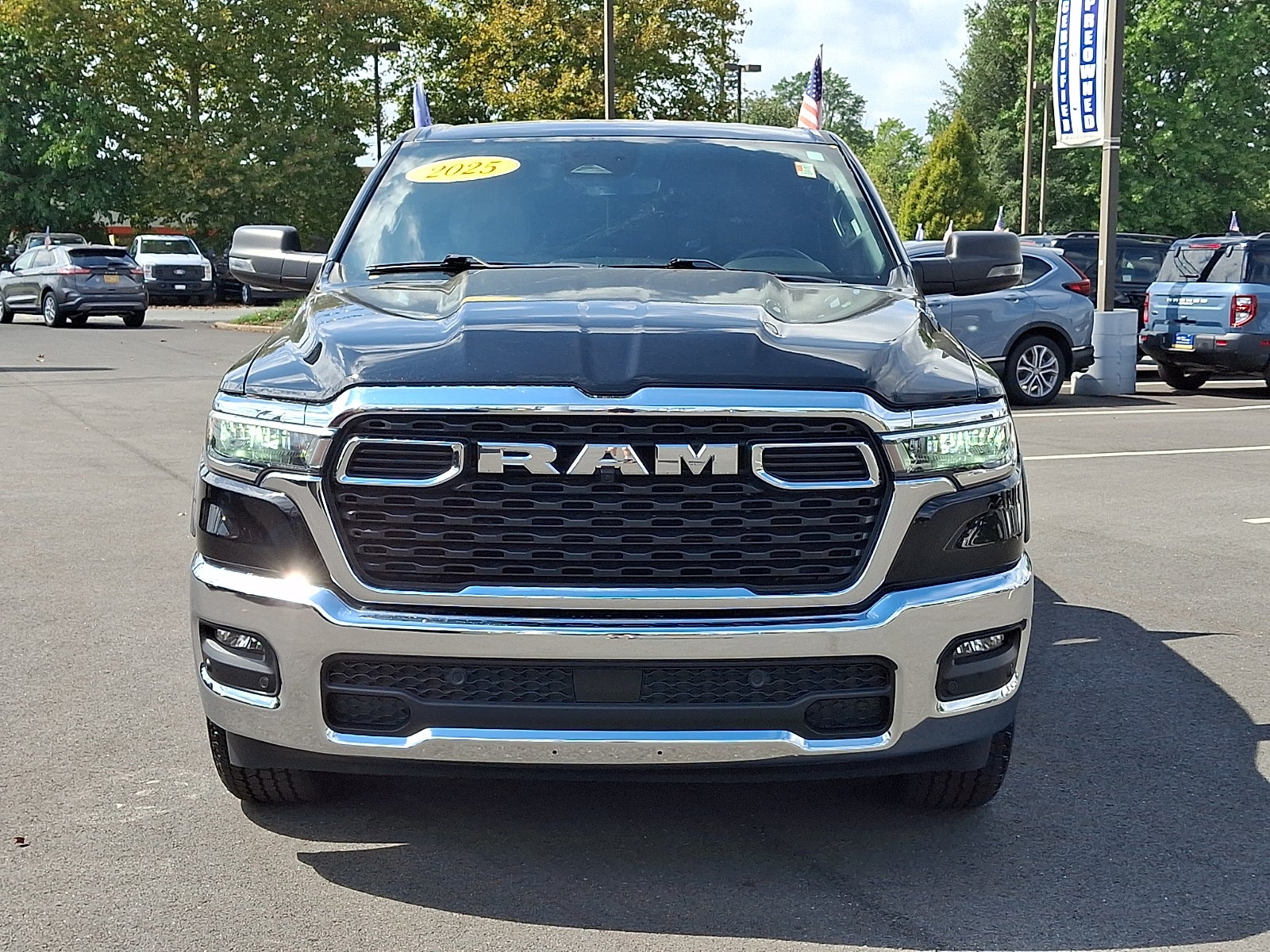 2025 RAM 1500 Lone Star Crew Cab 4x4 5'7" Box