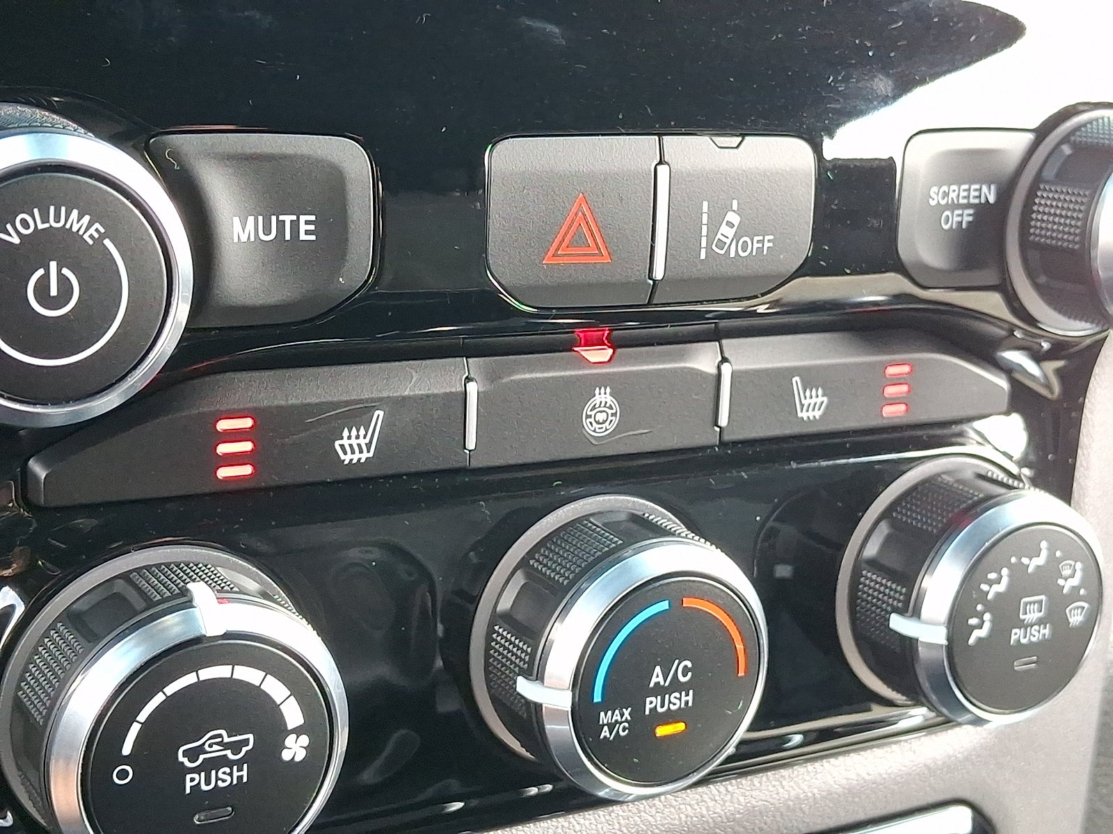 2025 RAM 1500 Lone Star Crew Cab 4x4 5'7" Box