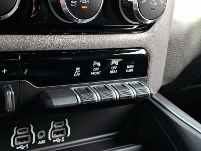 2025 RAM 1500 Lone Star Crew Cab 4x4 5'7" Box