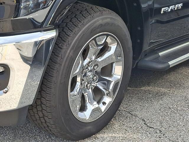2025 RAM 1500 Lone Star Crew Cab 4x4 5'7" Box