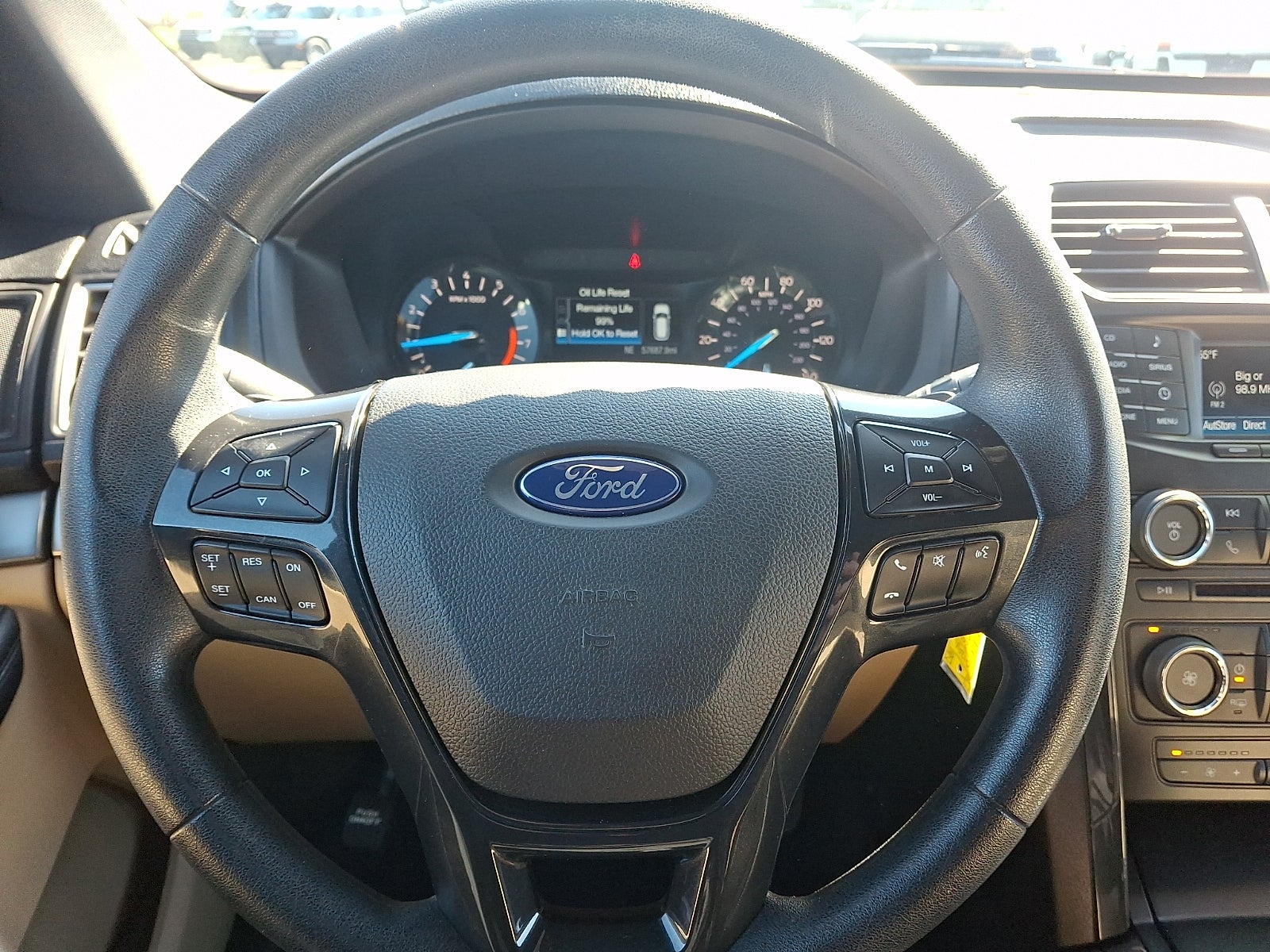 2017 Ford Explorer Base