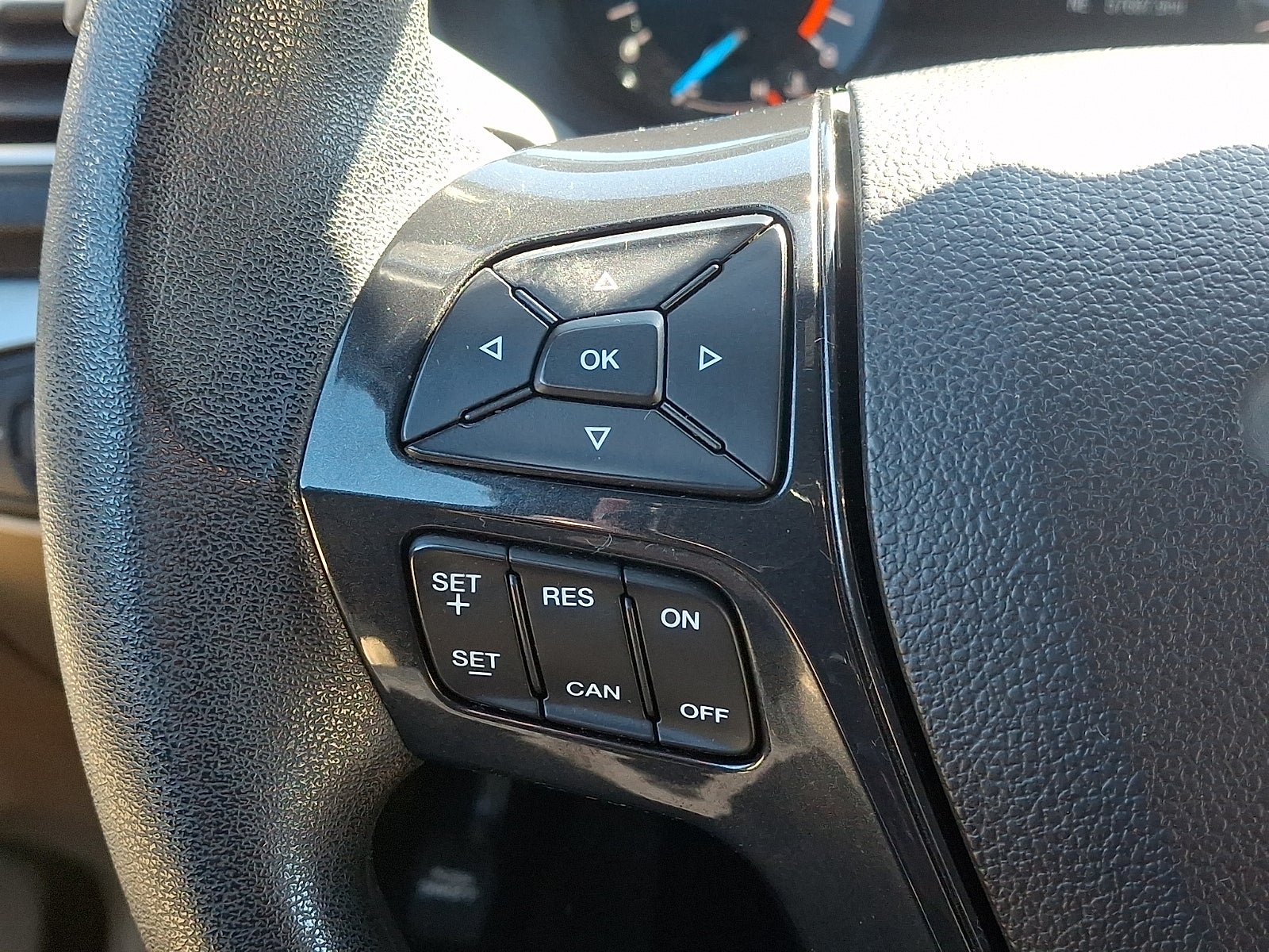 2017 Ford Explorer Base