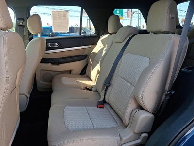 2017 Ford Explorer Base