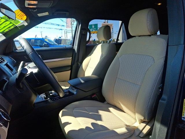 2017 Ford Explorer Base