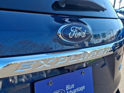 2017 Ford Explorer Base