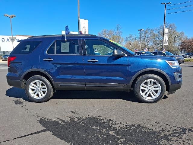 2017 Ford Explorer Base