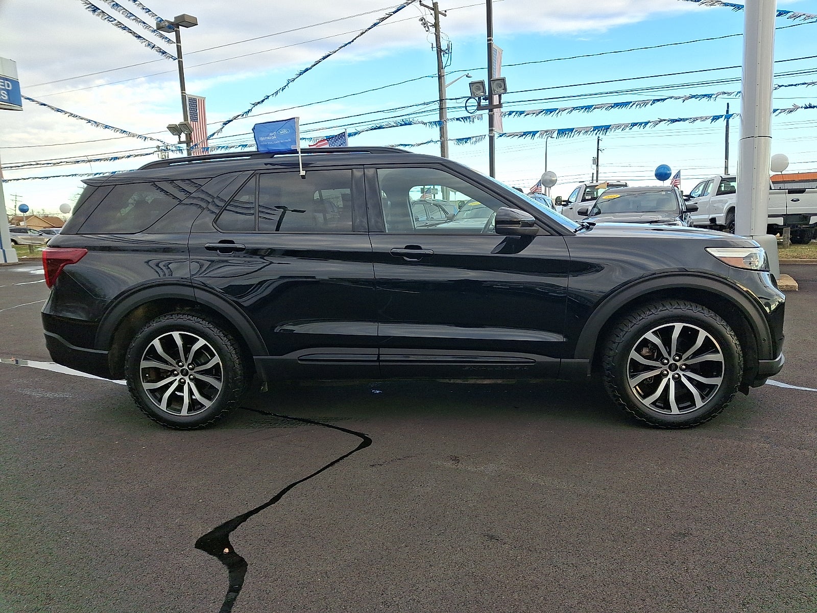 2020 Ford Explorer ST