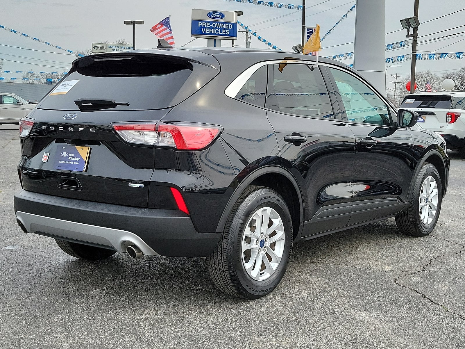 2020 Ford Escape SE