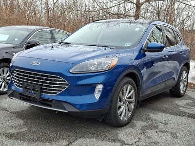 2022 Ford Escape Titanium