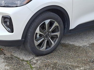 2023 Ford Escape Platinum