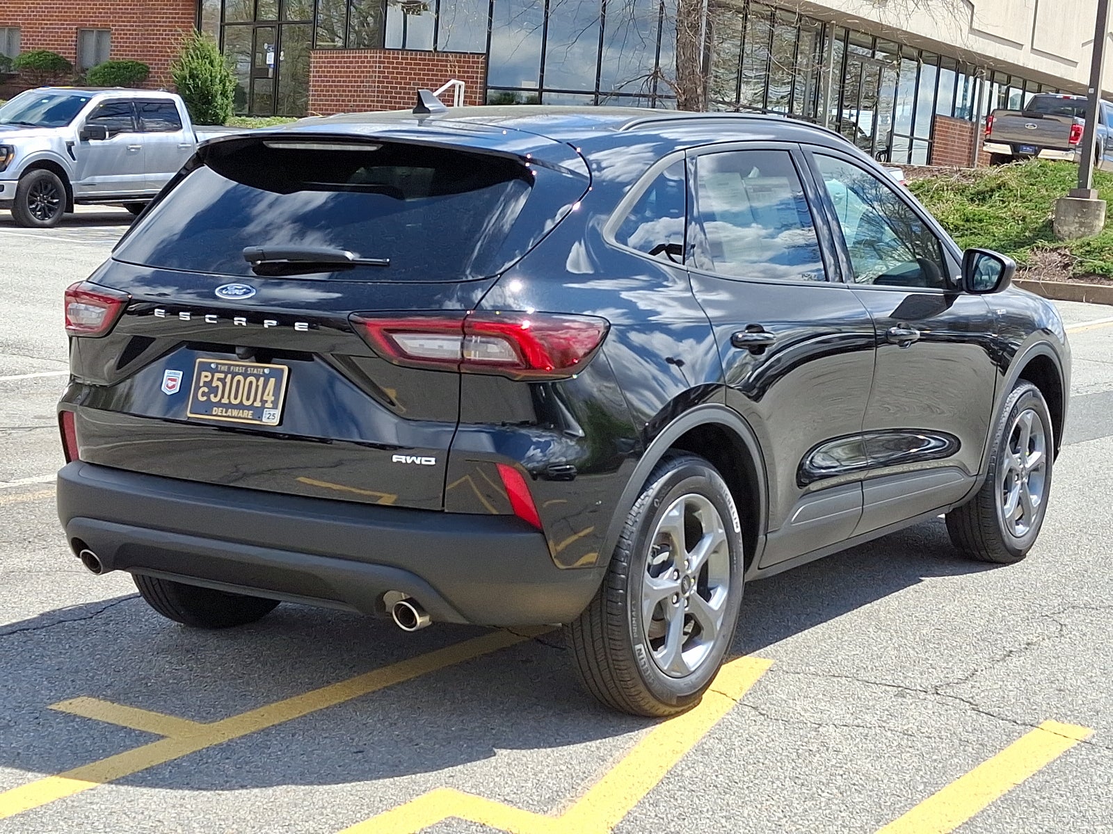 2025 Ford Escape ST-Line