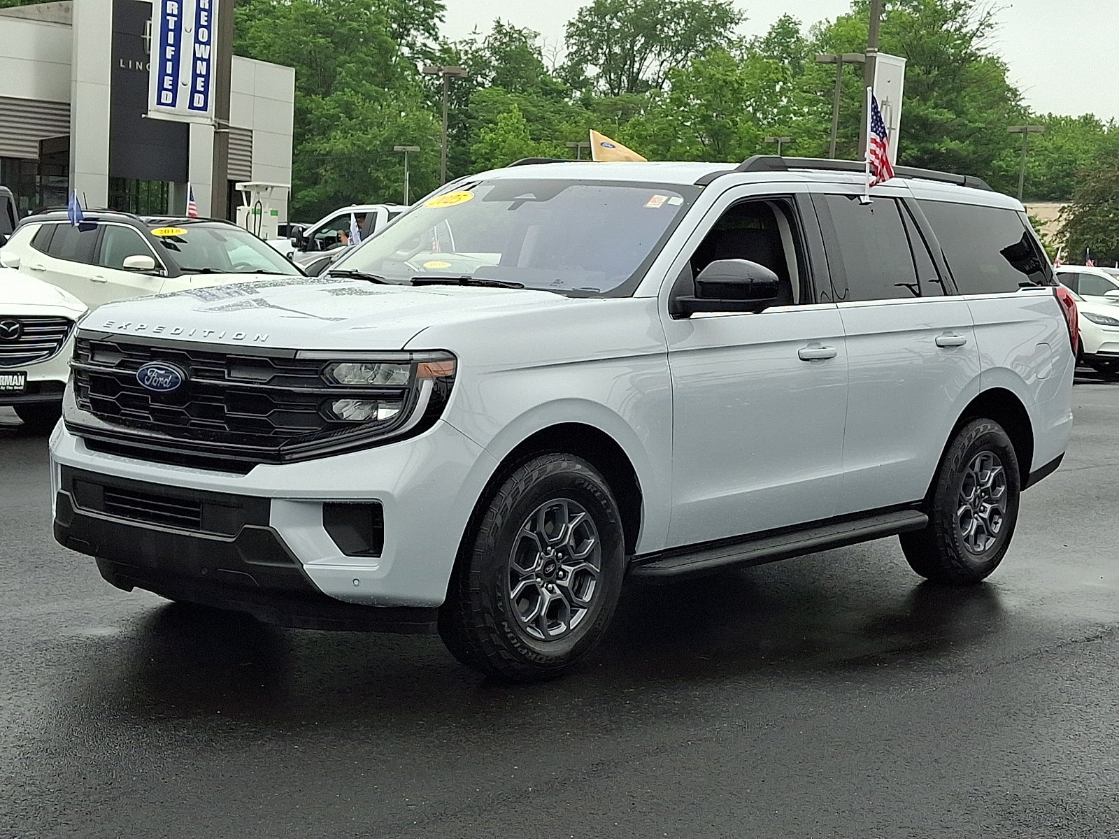 2025 Ford Expedition Active