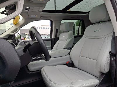 2025 Ford Expedition Platinum