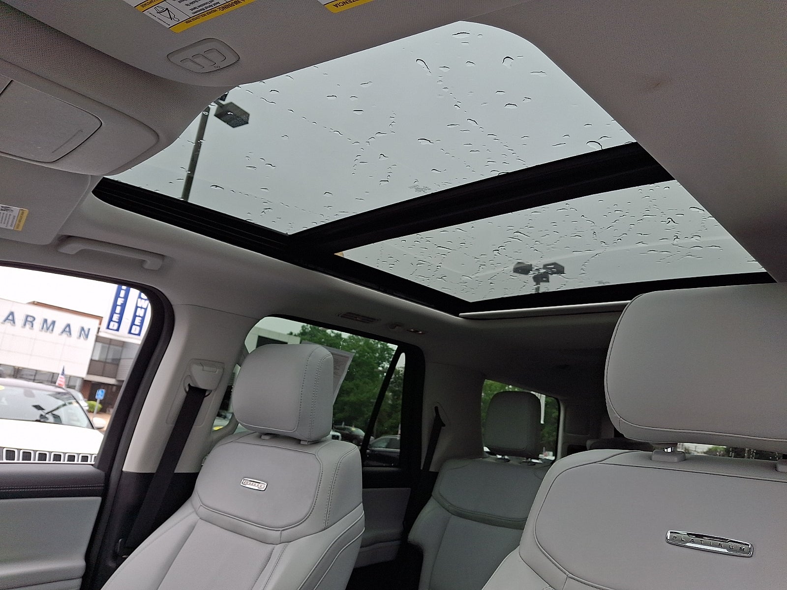 2025 Ford Expedition Platinum