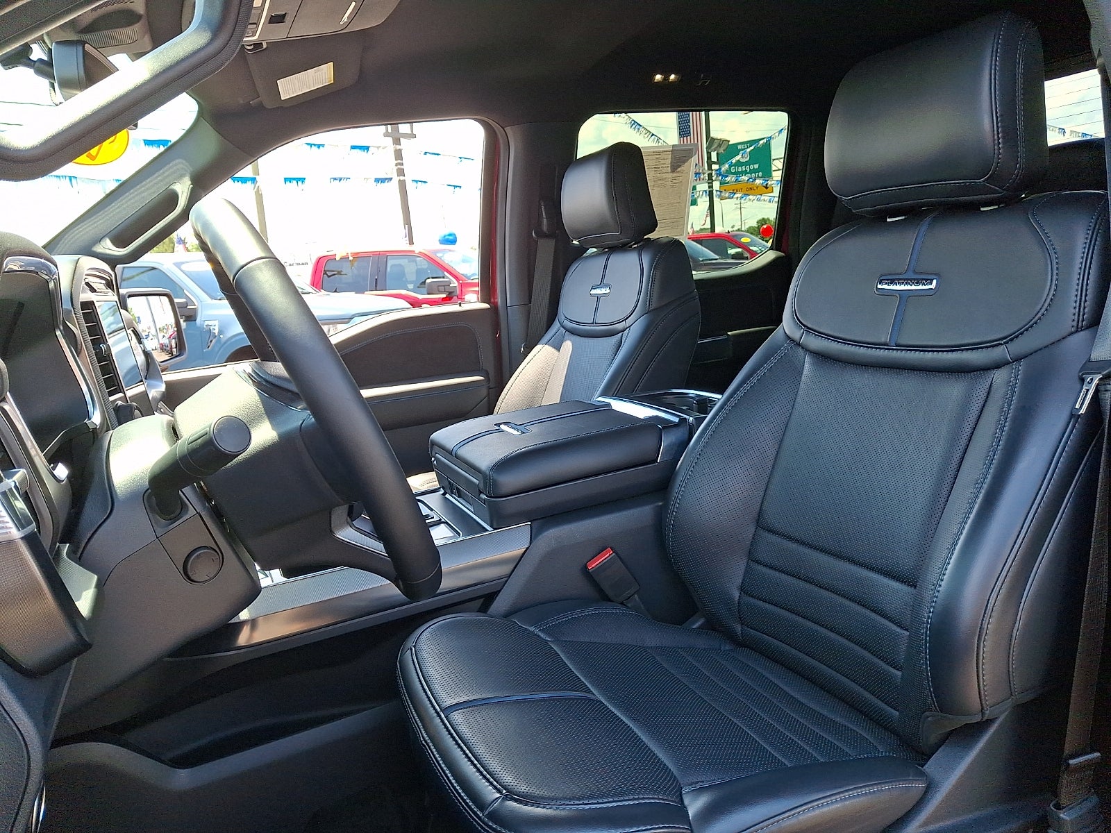 2025 Ford F-150 Platinum