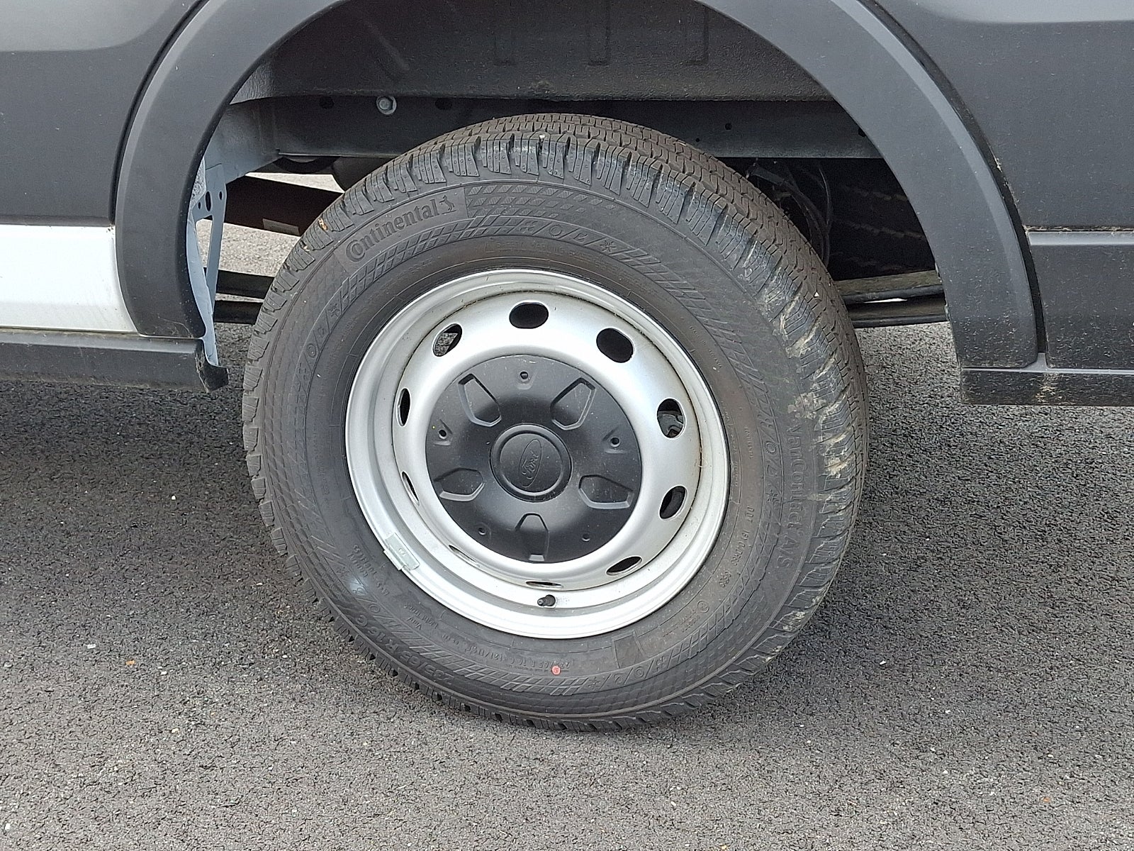 2024 Ford Transit Cargo Van Base