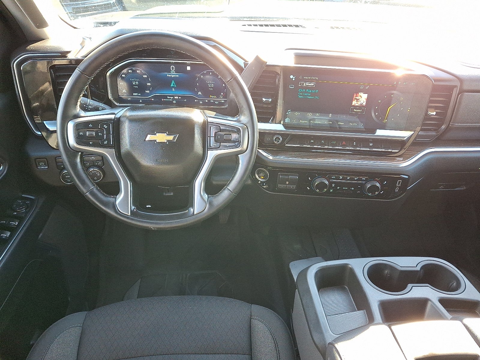 2023 Chevrolet Silverado 1500 4WD Crew Cab Standard Bed LT