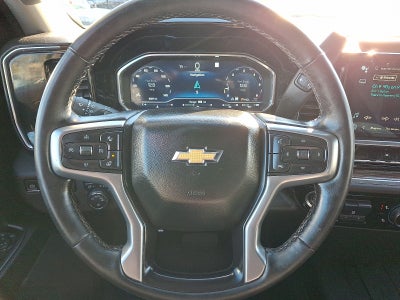 2023 Chevrolet Silverado 1500 4WD Crew Cab Standard Bed LT