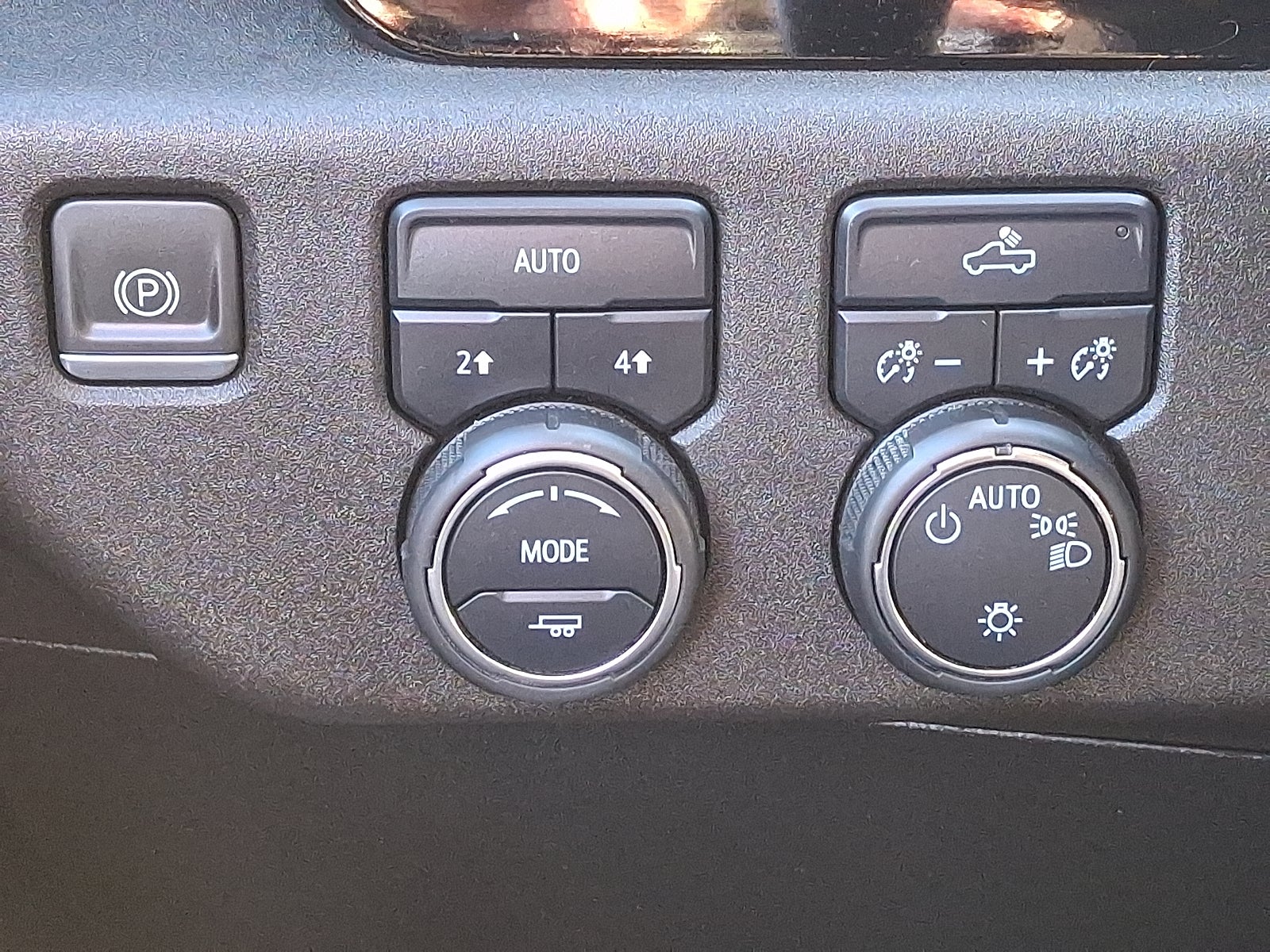 2023 Chevrolet Silverado 1500 4WD Crew Cab Standard Bed LT