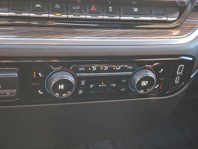 2023 Chevrolet Silverado 1500 4WD Crew Cab Standard Bed LT