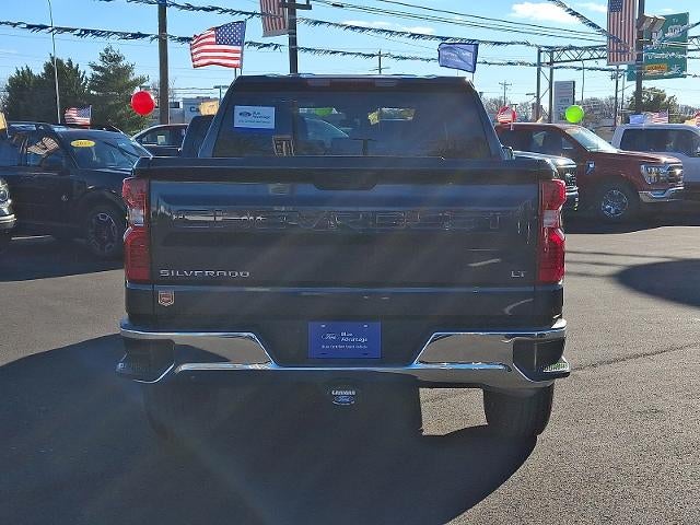 2023 Chevrolet Silverado 1500 4WD Crew Cab Standard Bed LT