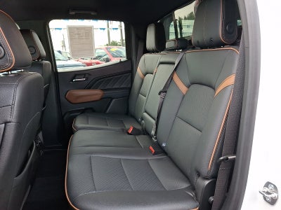 2025 GMC Canyon 4WD AT4