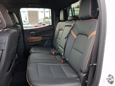 2025 GMC Canyon 4WD AT4