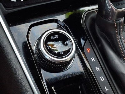 2025 GMC Canyon 4WD AT4