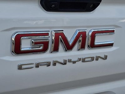 2025 GMC Canyon 4WD AT4