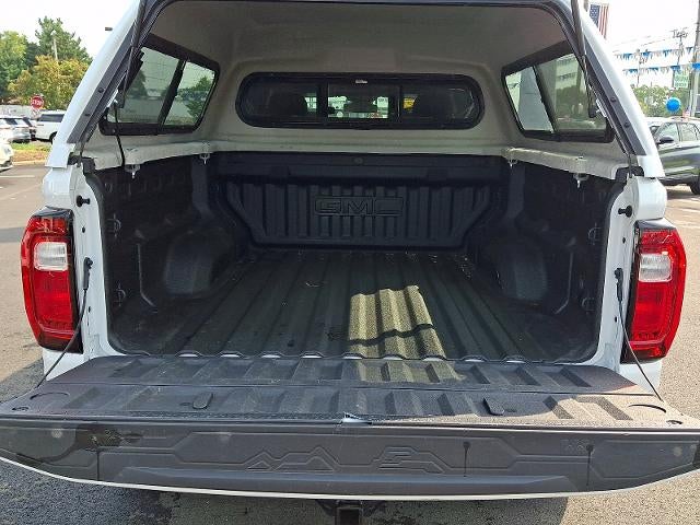 2025 GMC Canyon 4WD AT4