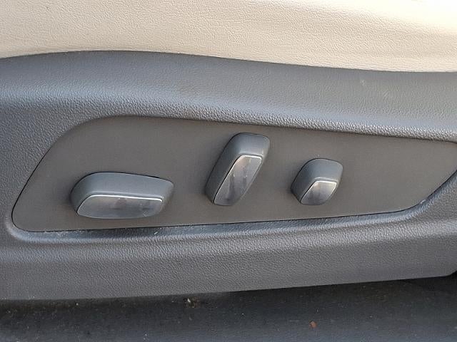 2021 Cadillac XT5 AWD Premium Luxury