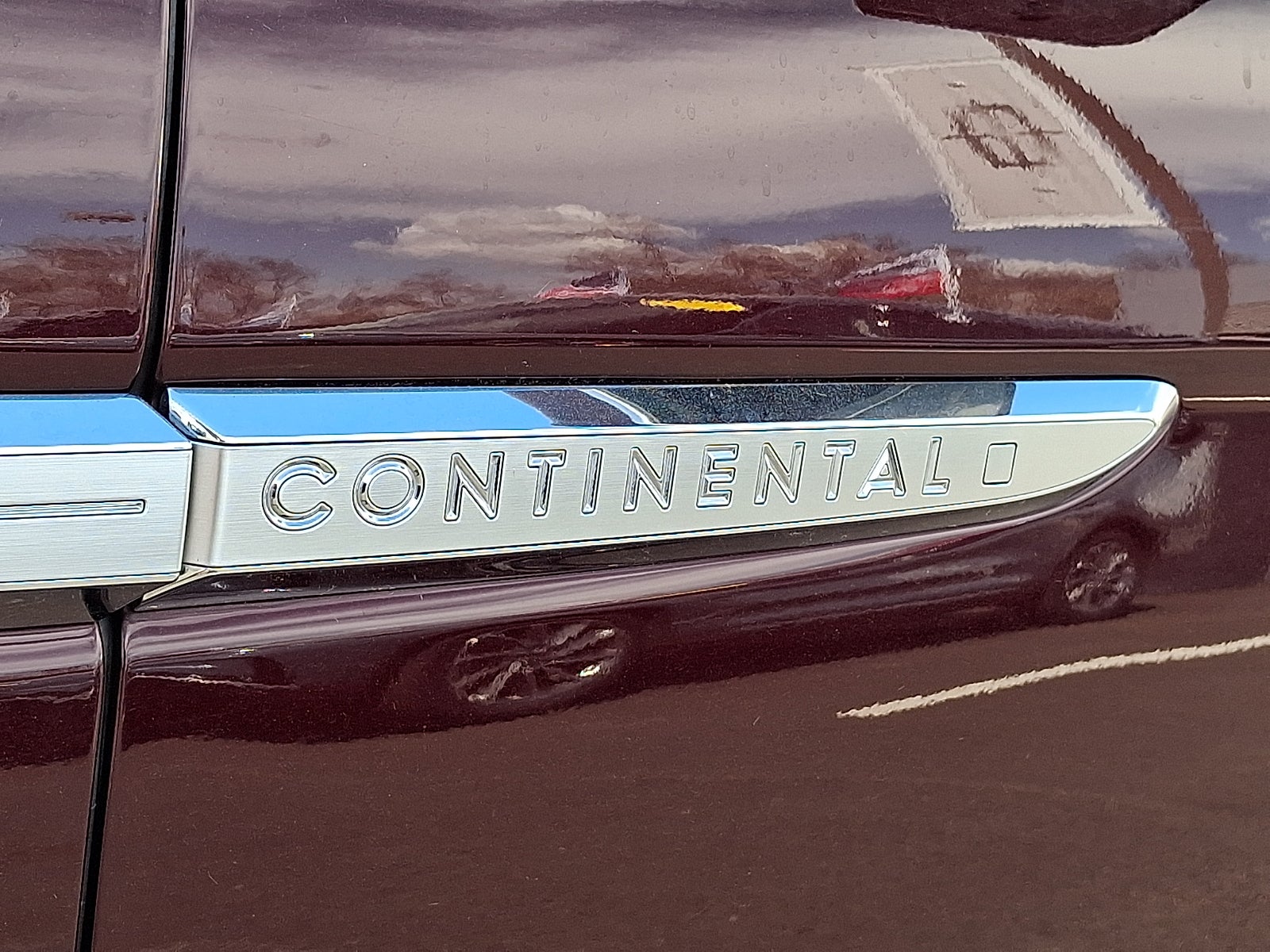 2017 Lincoln Continental Reserve