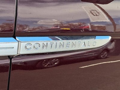 2017 Lincoln Continental Reserve