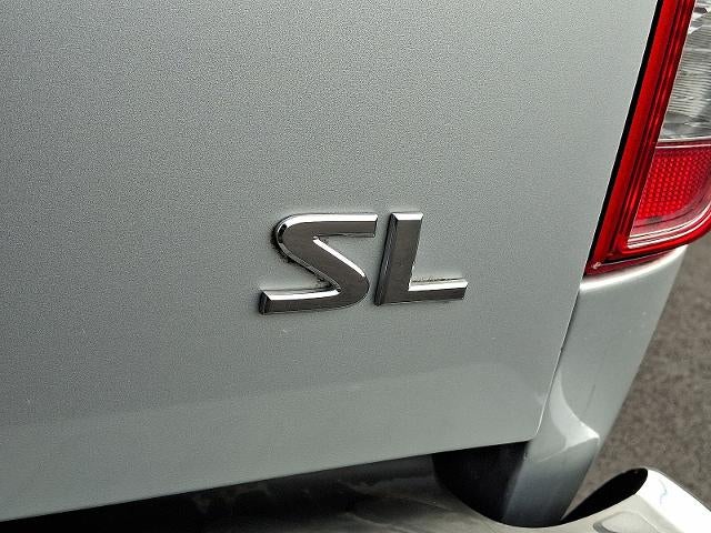 2011 Nissan Frontier SL