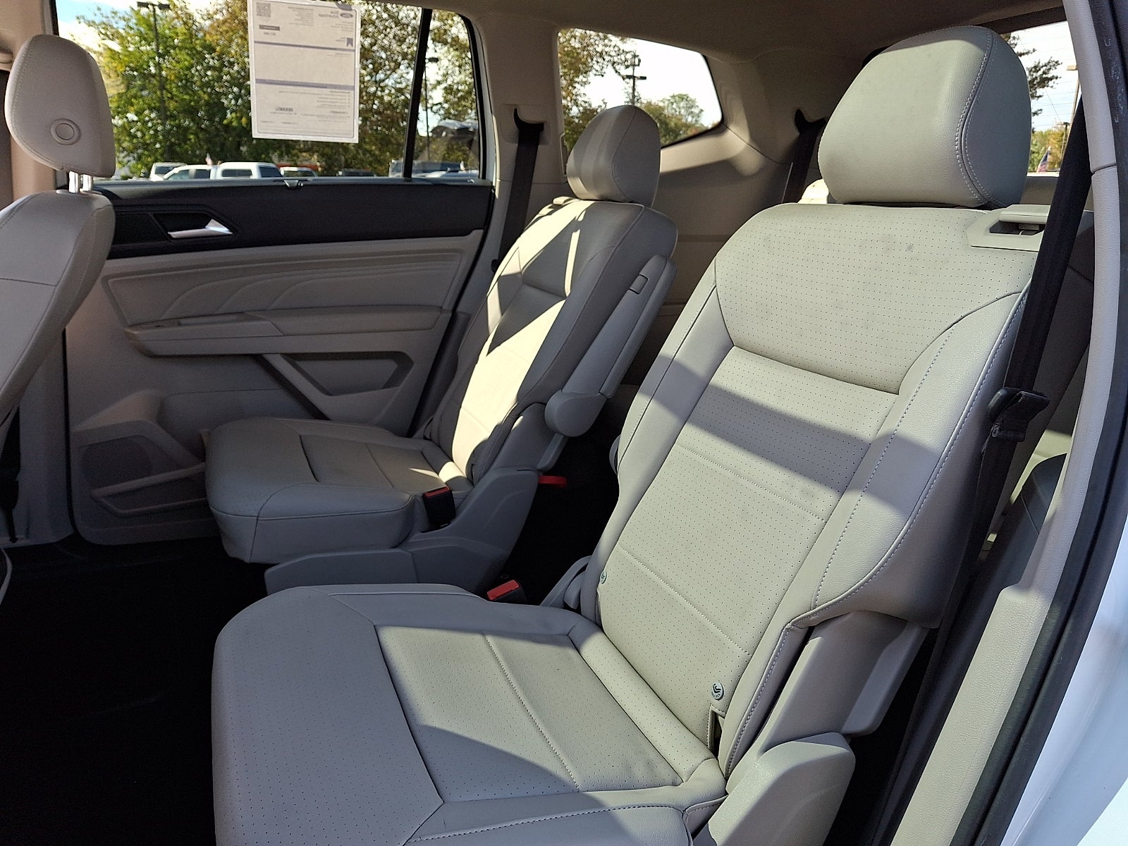 2022 Volkswagen Atlas 2.0T SE w/Technology