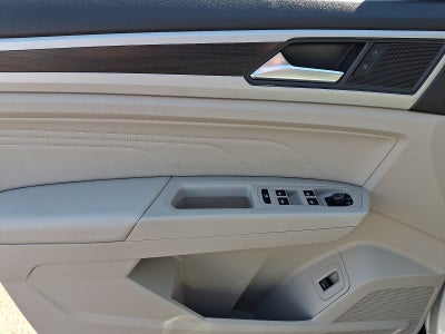 2022 Volkswagen Atlas 2.0T SE w/Technology