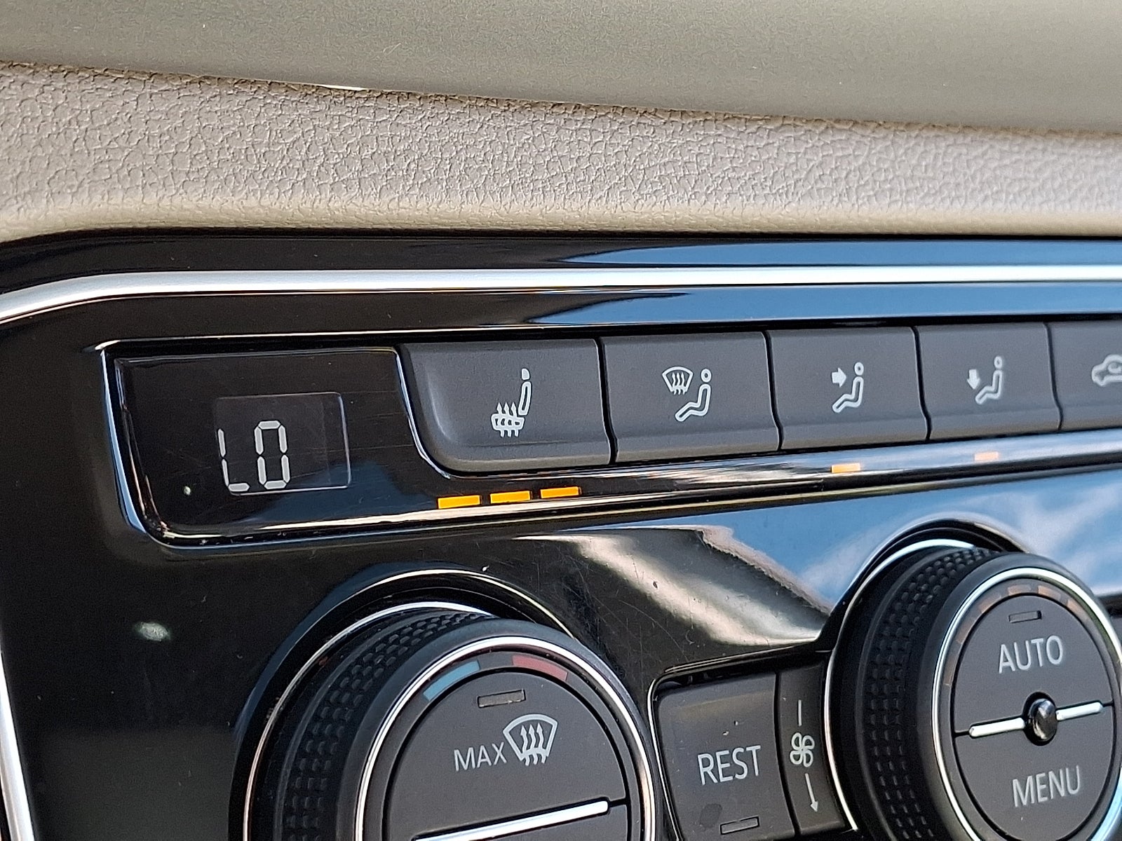 2022 Volkswagen Atlas 2.0T SE w/Technology