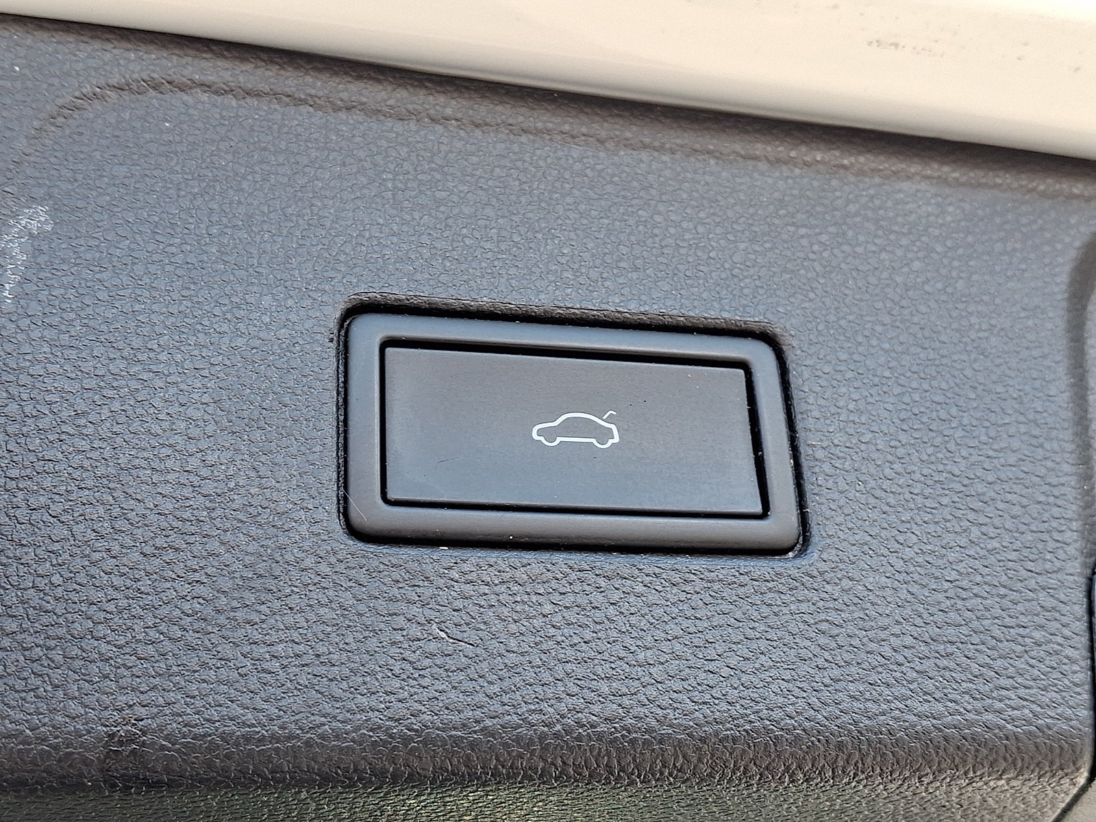 2022 Volkswagen Atlas 2.0T SE w/Technology