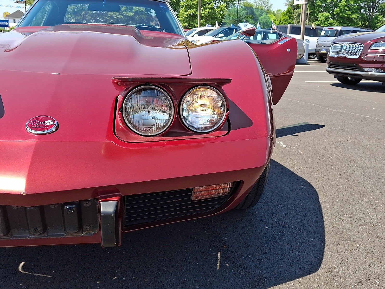 1975 Chevrolet Corvette Base