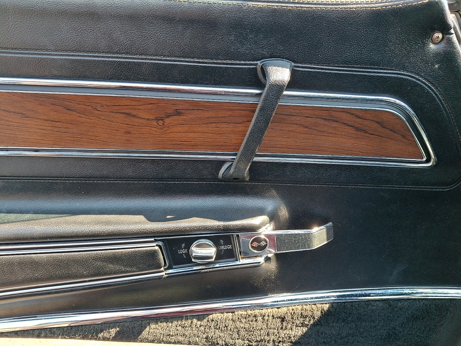 1975 Chevrolet Corvette Base