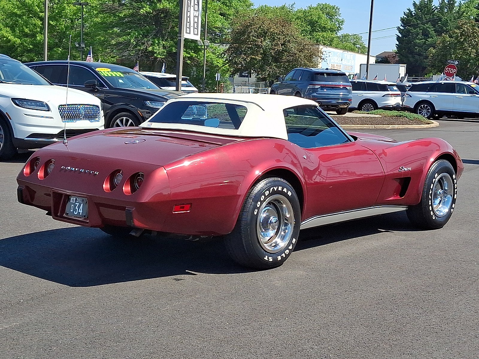 1975 Chevrolet Corvette Base