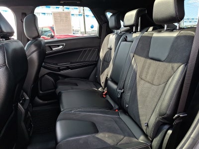 2022 Ford Edge ST