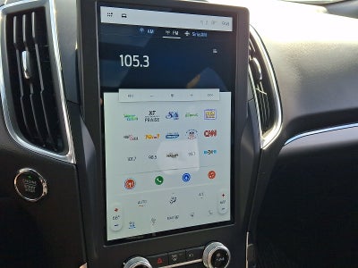 2022 Ford Edge ST