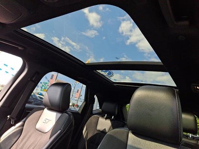 2022 Ford Edge ST