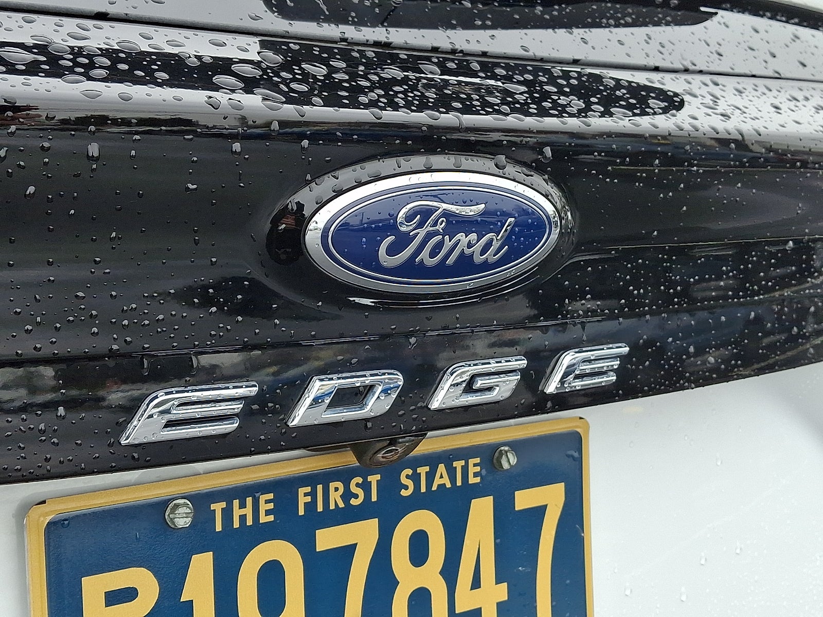 2022 Ford Edge SE