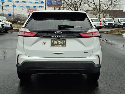2022 Ford Edge SE