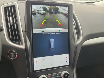 2024 Ford Edge SE