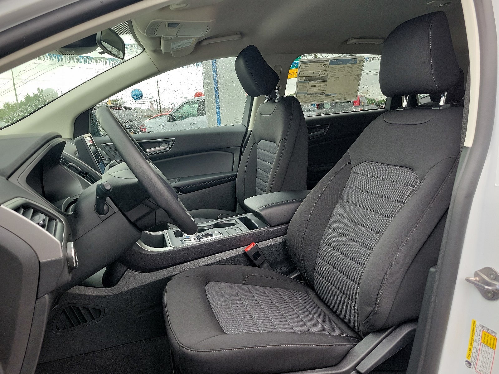 2024 Ford Edge SE